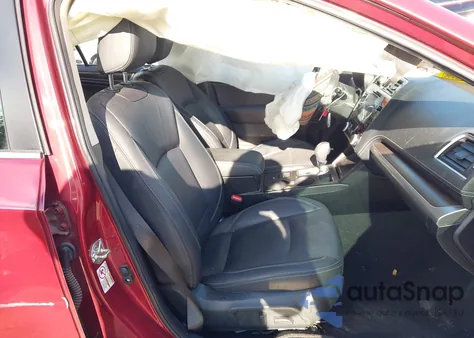 2019 Subaru Legacy 2.5I Limited z USA, uszkodzony, nr VIN 4S3BNAN6XK3002983